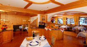 Posezení v ubytování Hotel Jú Furcia