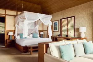 Postel nebo postele na pokoji v ubytování Hermitage Bay - All Inclusive