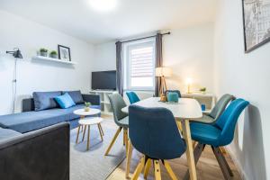 TV a/nebo společenská místnost v ubytování 3-Zi - 6 Personen - Zentral-Bielefeld - kostenloser Parkplatz