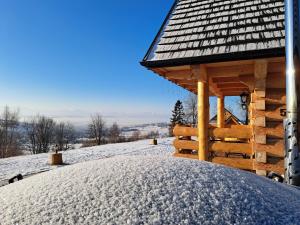 Domki Gorce Klikuszowa Sauna Jacuzzi v zime