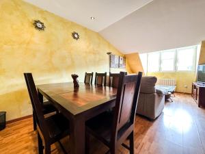 Gallery image of Apartamento Aicano by ALÔGA in Cee