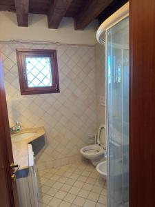 A bathroom at Apartment Giulia