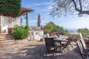 Příroda nedaleko vily