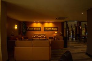 Istumisnurk majutusasutuses Speke Resort and Conference Center