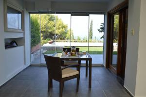 Φωτογραφία από το άλμπουμ του VILLA TERRA CRETA Luxury Retreat and Spa στα Χανιά Πόλη