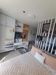 Kuchyň nebo kuchyňský kout v ubytování Paula' s cozy Haven