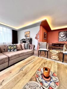 Posezení v ubytování Kaira Homes Accomodations & Rentals