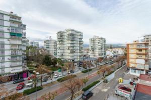 Nespecifikovaný výhled na destinaci Torre del Mar nebo výhled na město při pohledu z apartmánu