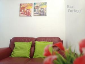 Posezení v ubytování Bari Cottage