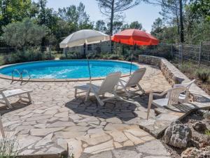 Kolam renang di atau dekat dengan Holiday Home Carpanel by Interhome