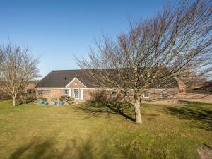 Zahrada ubytování Holiday Home Brigitte - 1-3km to the inlet by Interhome