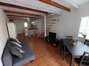 Kuchyňa alebo kuchynka v ubytovaní Emily Home