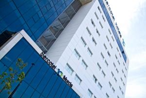 Budynek, w którym mieści się hotel