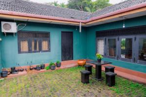 Κήπος έξω από το Matara Browns Peak