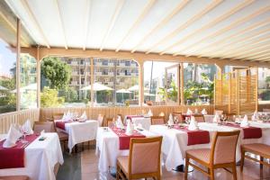 Restorāns vai citas vietas, kur ieturēt maltīti, naktsmītnē Be Live Adults Only Tenerife
