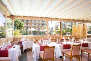 Restaurace v ubytování Be Live Adults Only Tenerife