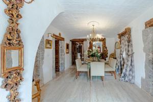 Fotografia z galérie ubytovania Masia Mimosa Jardin v destinácii Darnius