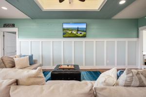Χώρος καθιστικού στο The Beach House home