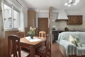 Kuchyň nebo kuchyňský kout v ubytování Apartamento Juan Carlos - familias + 15 fotografií