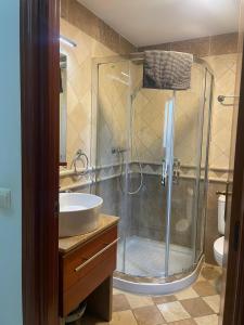 Bilik mandi di Apartamento Arco del Cristo +30 gambar