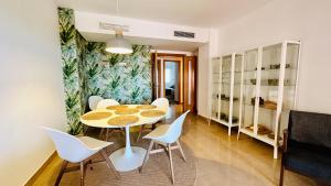 Χώρος καθιστικού στο Apartamento al mar