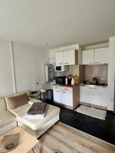 Kuchyň nebo kuchyňský kout v ubytování Lindenhof Appartement
