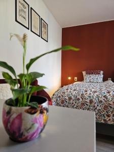 Postel nebo postele na pokoji v ubytování B&B it Arbeidershûske