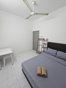 Postel nebo postele na pokoji v ubytování Double S Hostel