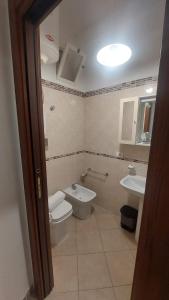 Ένα μπάνιο στο Baglieri appartament