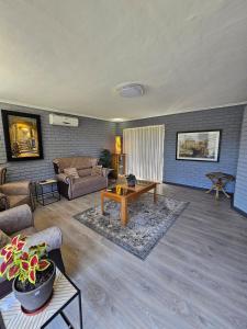 Χώρος καθιστικού στο South African Home