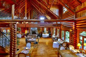 Restaurace v ubytování Tranquilla River Lodge