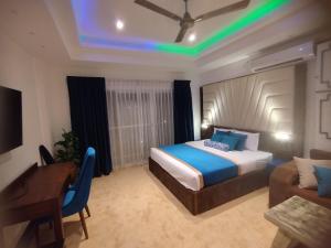 Gallery image of Ocean View Luxury Condo in Negombo