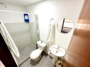 Koupelna v ubytování Hotel CasaBlanca Cartagena