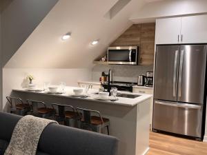 Køkken eller tekøkken på Top FL 2BR 2BA Hot Tubs phenomenal mountain views