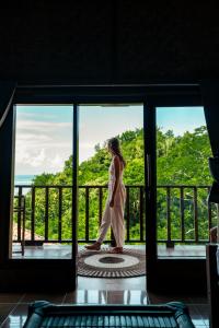 Rõdu või terrass majutusasutuses Ocean View Villas