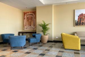 Urban Suites by BluSalzz, Jaipur - Rajasthan的休息区