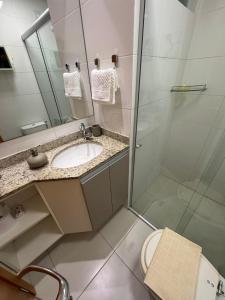 Koupelna v ubytování Excelente apartamento na Pedreira localização estratégica