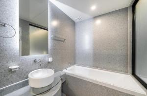 Cheomdan Lantana Hotel的一间浴室