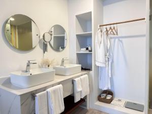 Koupelna v ubytování Jaya Suites Hotel