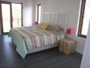 Voodi või voodid majutusasutuse Gemini Villas , Gemini I toas