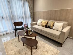 Residensi Agile Delima by Times 8 tesisinde bir oturma alanı