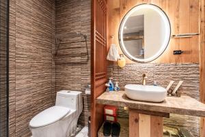 Bagno di Pillow Window & Listen to Rain Hostel Museum Branch Pingjiang Road, Suzhou