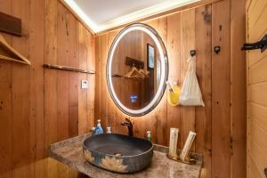Bagno di Pillow Window & Listen to Rain Hostel Museum Branch Pingjiang Road, Suzhou