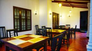 Restaurace v ubytování Sigiriya Royal Resort