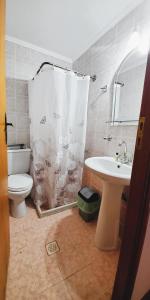 Koupelna v ubytování Diporto + 20 fotografií