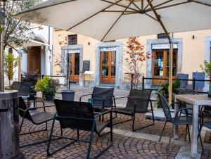Restaurace v ubytování Dimora dei Mercanti Suites