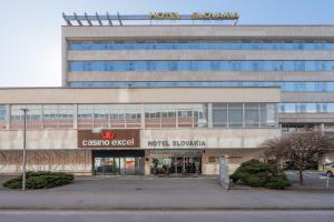 The building in which a szállodákat is located