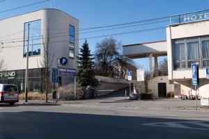 The building in which a szállodákat is located