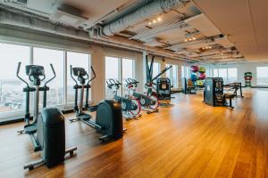 Fitness centrum a/nebo fitness zařízení v ubytování Best Western Plus Hotel Plaza