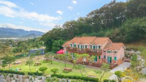 an aerial view of a house at Pocheon Swimpyo Pension in Pocheon